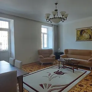 Azneft Royal Sea View شقة باكو